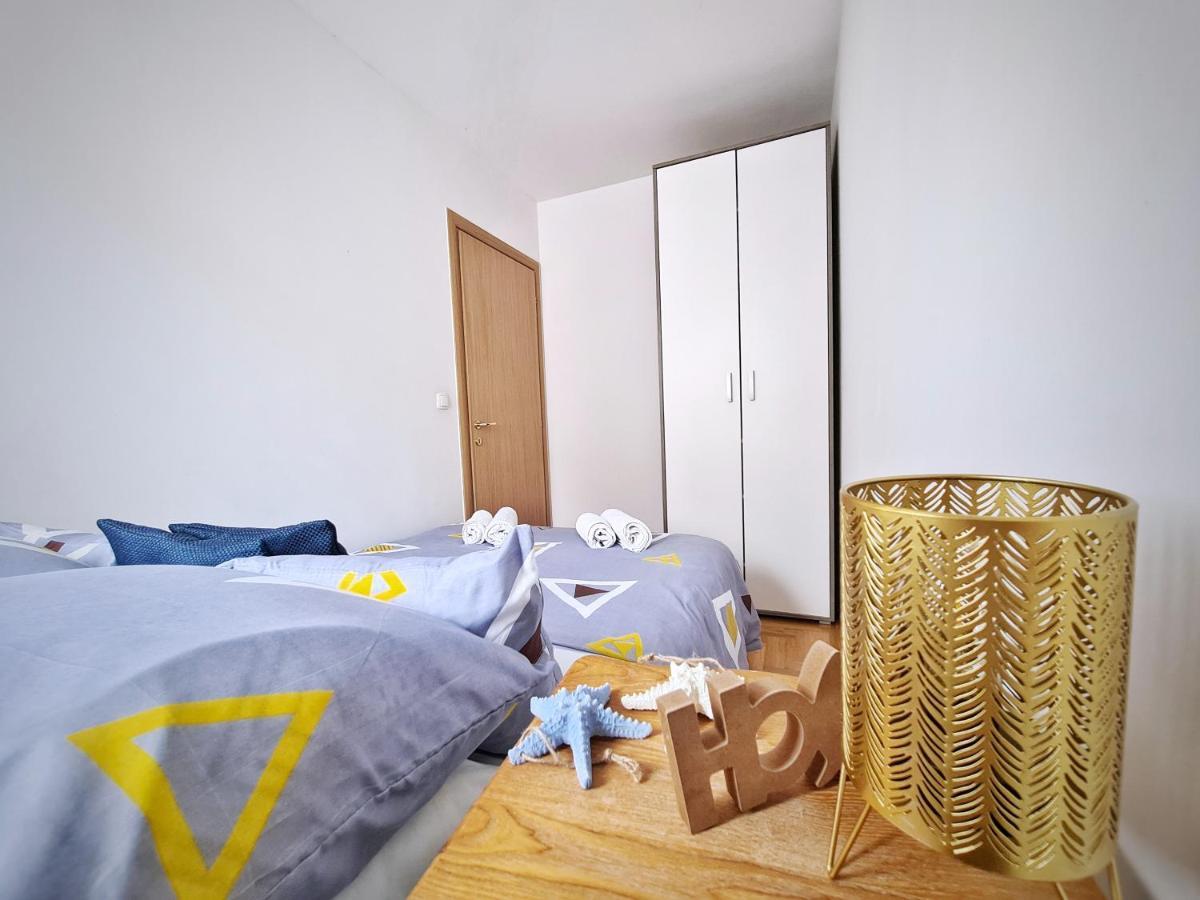 Luxury Apartment Salona Exteriör bild